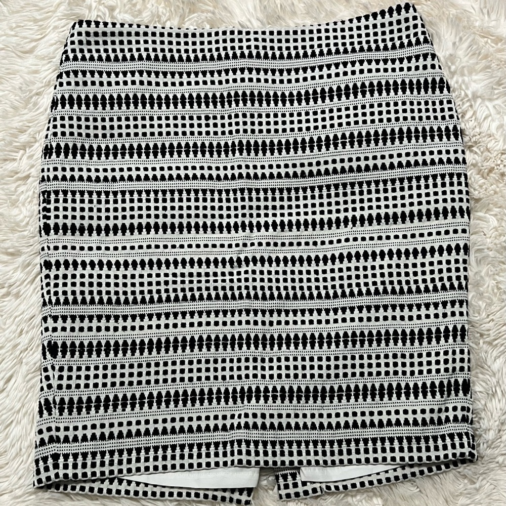LOFT skirt
